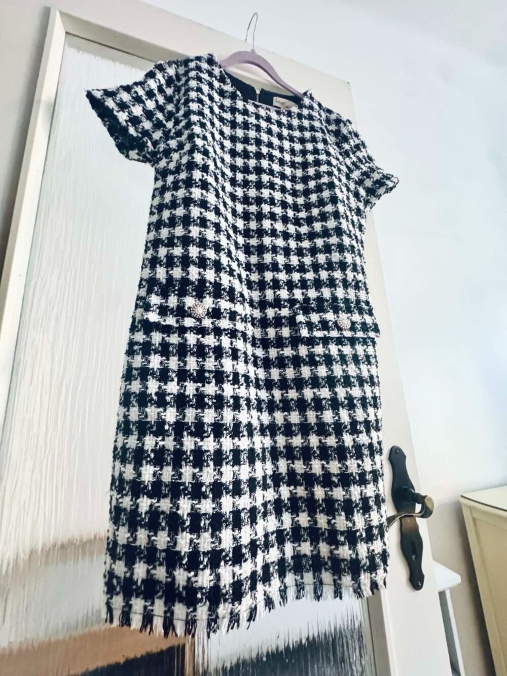 New S Textured Jacquard Houndstooth Black White Mini Dress with Fringe